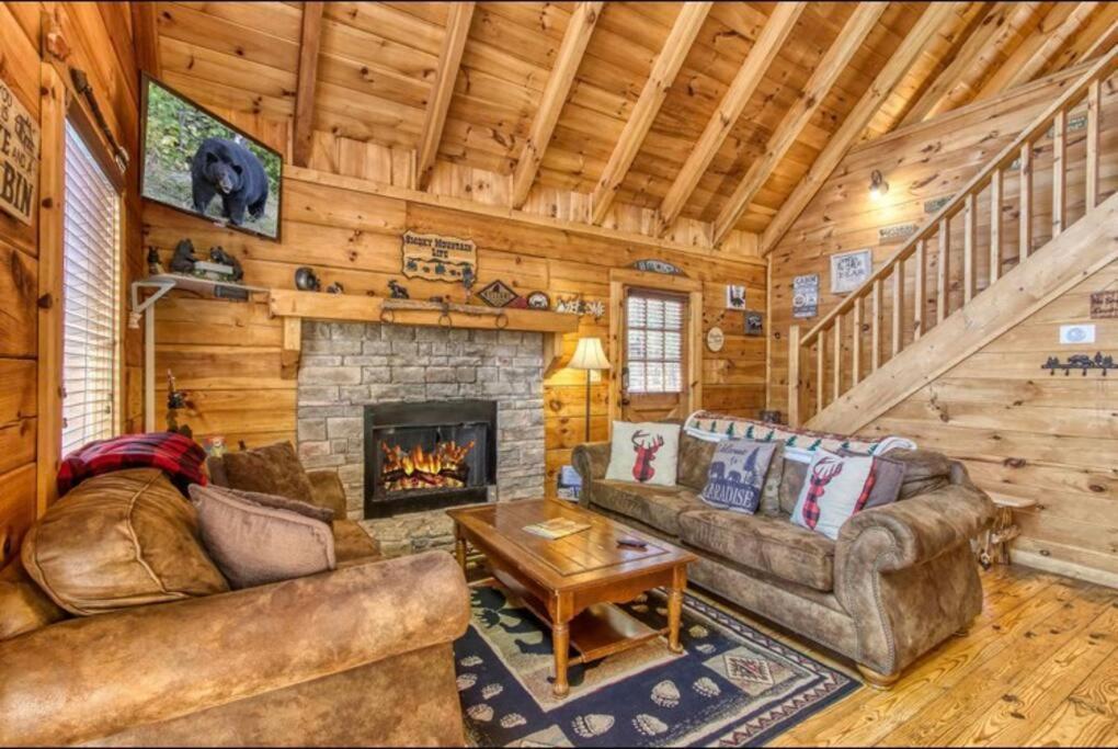 Lazy Bear Cabin Sevierville Esterno foto