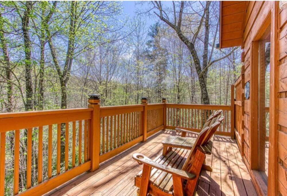 Lazy Bear Cabin Sevierville Esterno foto