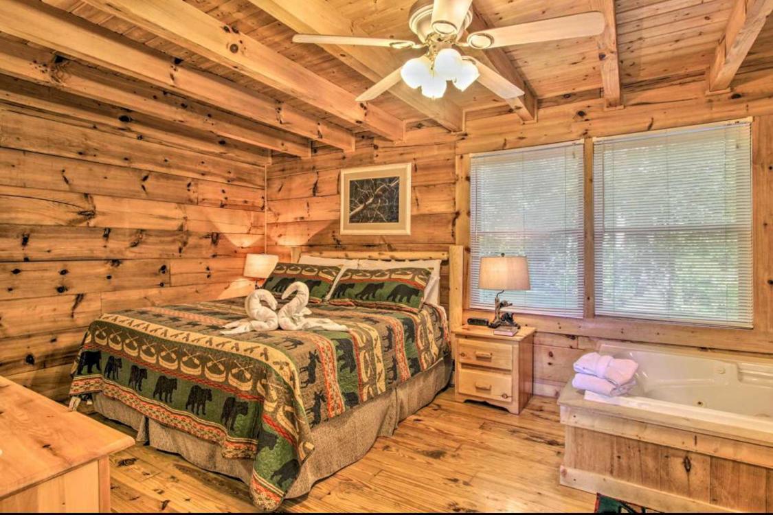 Lazy Bear Cabin Sevierville Esterno foto